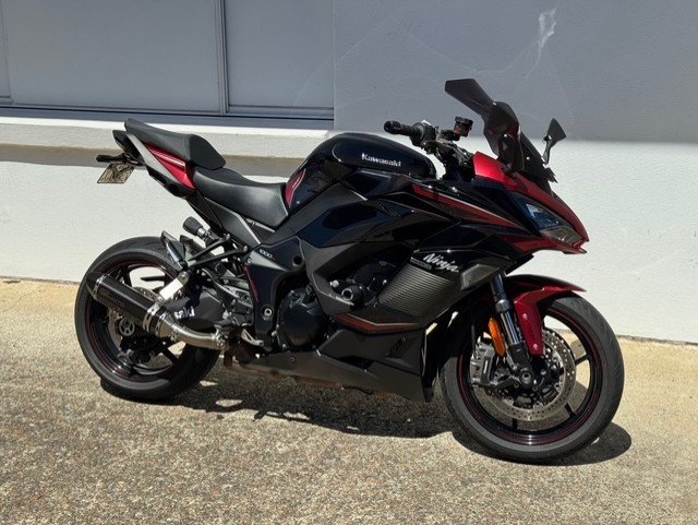 2022 Kawasaki NINJA 1000SX Red/Black