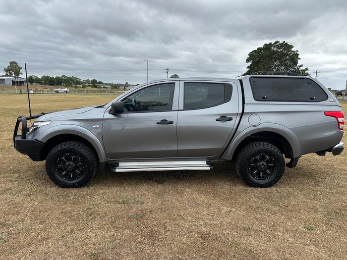 2017 Mitsubishi Triton GLX