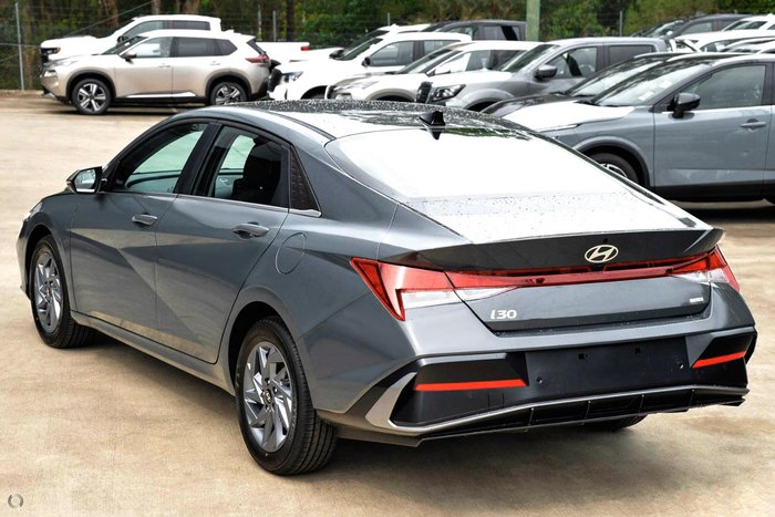 2025 Hyundai i30 Hybrid