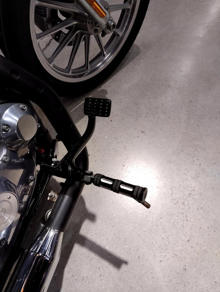 2008 Harley-Davidson Sportster 883 Low (XL883L) Sportster Black