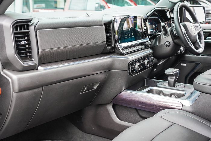 2024 Chevrolet Silverado