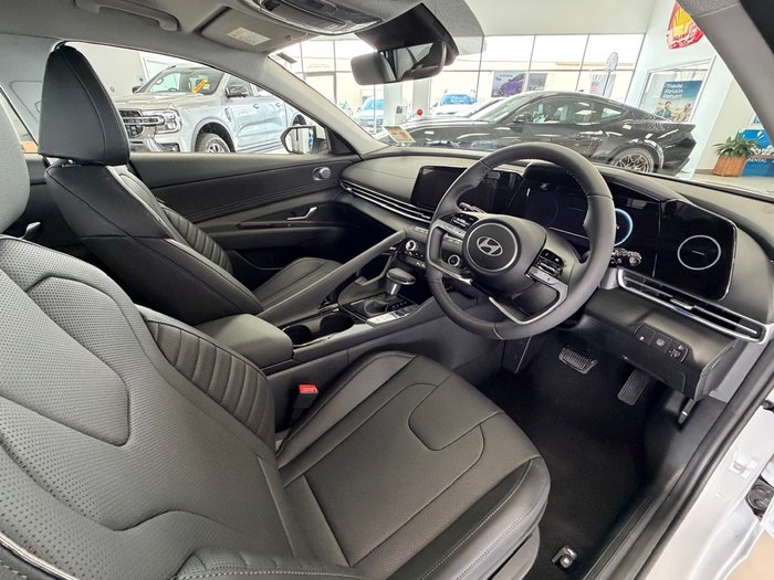 2025 Hyundai i30 Elite Hybrid