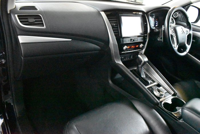 2020 Mitsubishi Pajero Sport Exceed