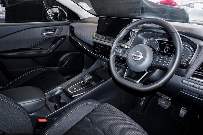 2025 Nissan QASHQAI ST