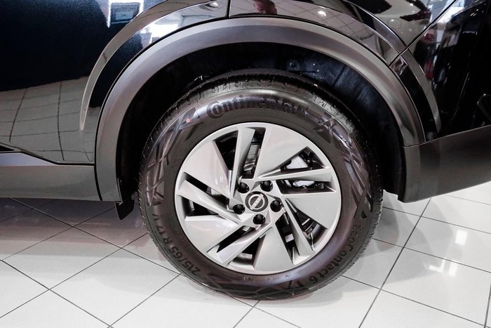 2025 Nissan QASHQAI ST