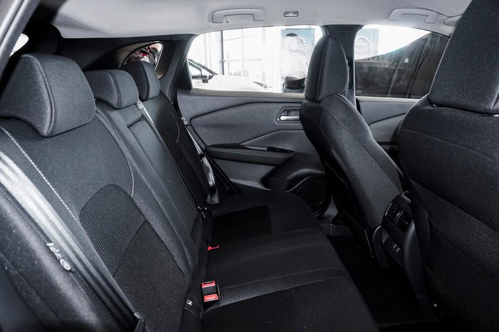 2025 Nissan QASHQAI ST