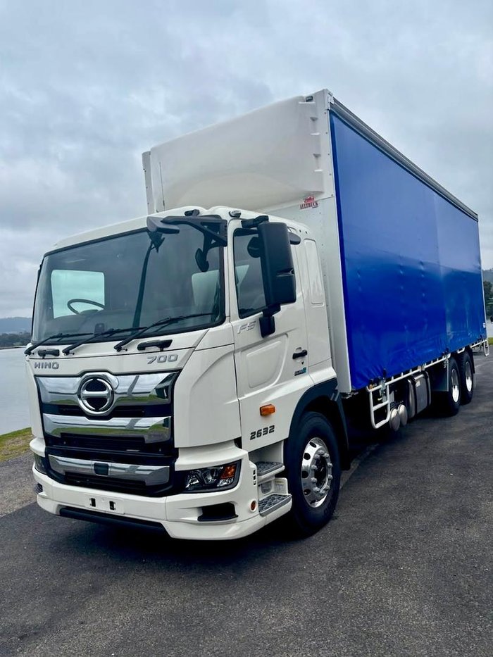 2025 Hino 700 Series