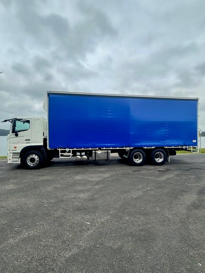 2025 Hino 700 Series