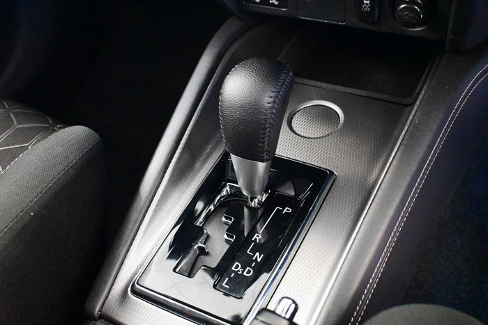 2025 Mitsubishi ASX LS