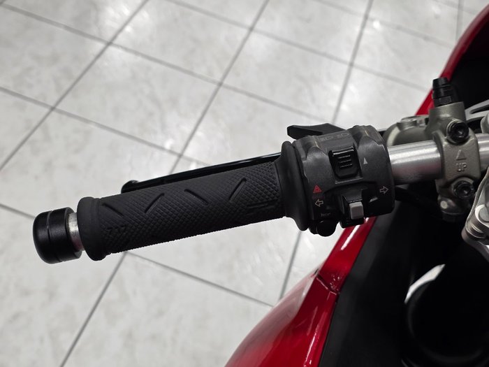 2015 DUCATI 899 PANIGALE Red