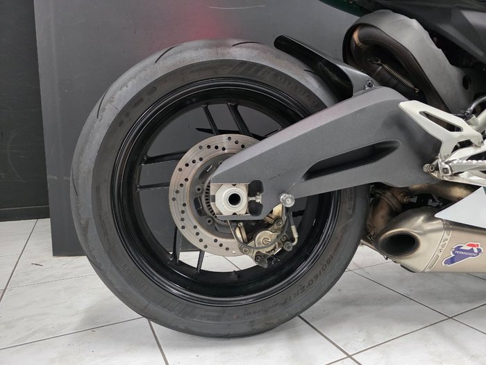 2015 DUCATI 899 PANIGALE Red