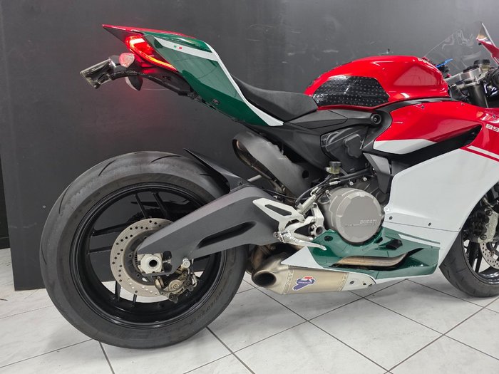 2015 DUCATI 899 PANIGALE Red