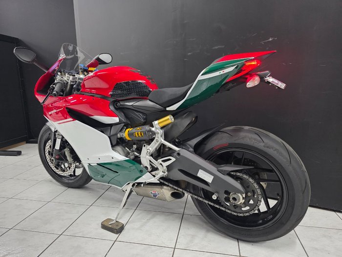 2015 DUCATI 899 PANIGALE Red