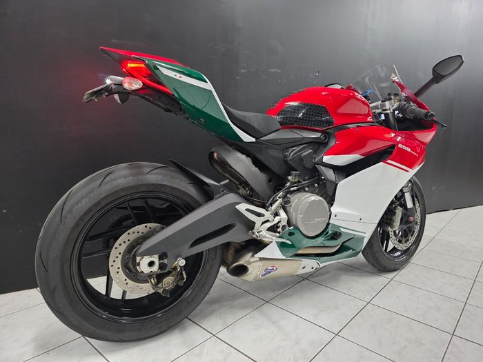2015 DUCATI 899 PANIGALE Red