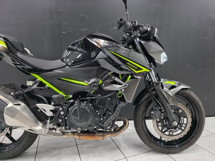 2023 Kawasaki Z400 LAMS Black