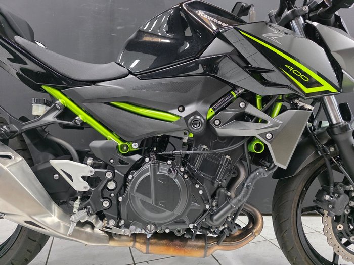 2023 Kawasaki Z400 LAMS Black