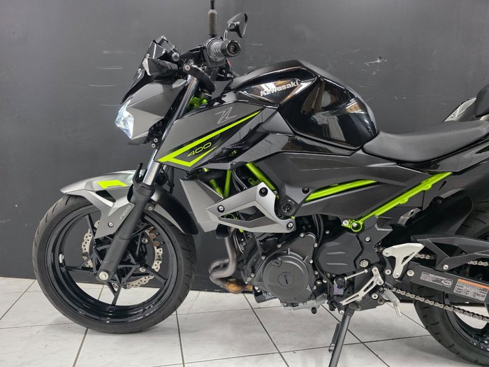 2023 Kawasaki Z400 LAMS Black
