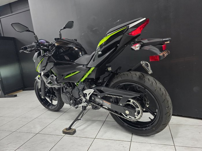 2023 Kawasaki Z400 LAMS Black