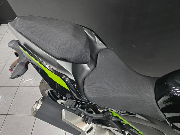 2023 Kawasaki Z400 LAMS Black