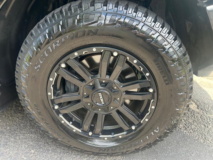 2017 Nissan Patrol Ti