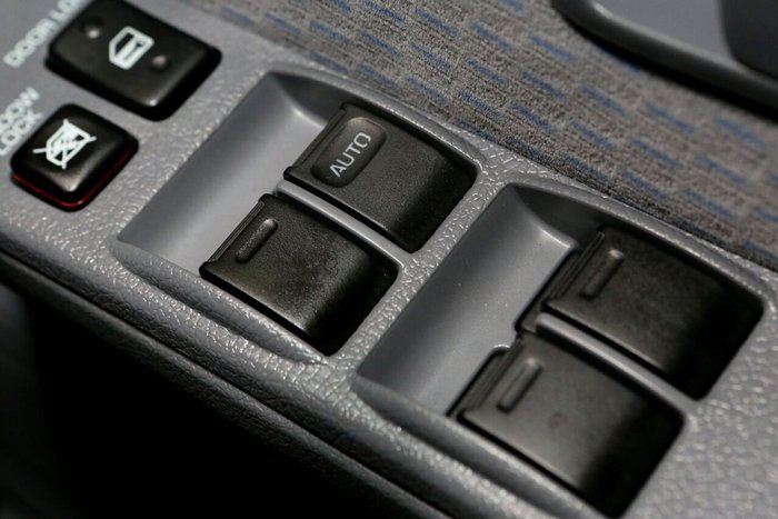 2025 Toyota Landcruiser GXL