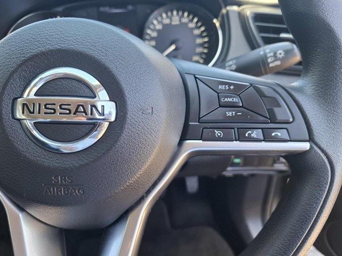 2018 Nissan X-TRAIL ST