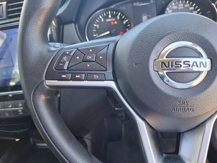 2018 Nissan X-TRAIL ST