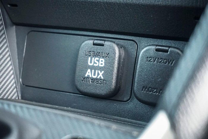 2017 Mazda 2 Neo DJ Series Soul Red