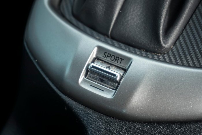 2017 Mazda 2 Neo DJ Series Soul Red