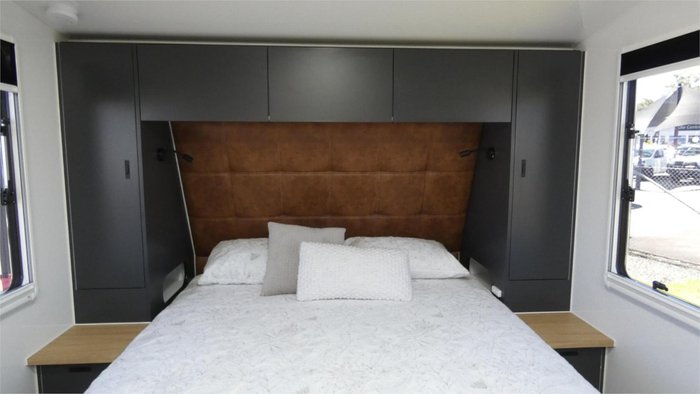 2025 Goldstream 2050 Series