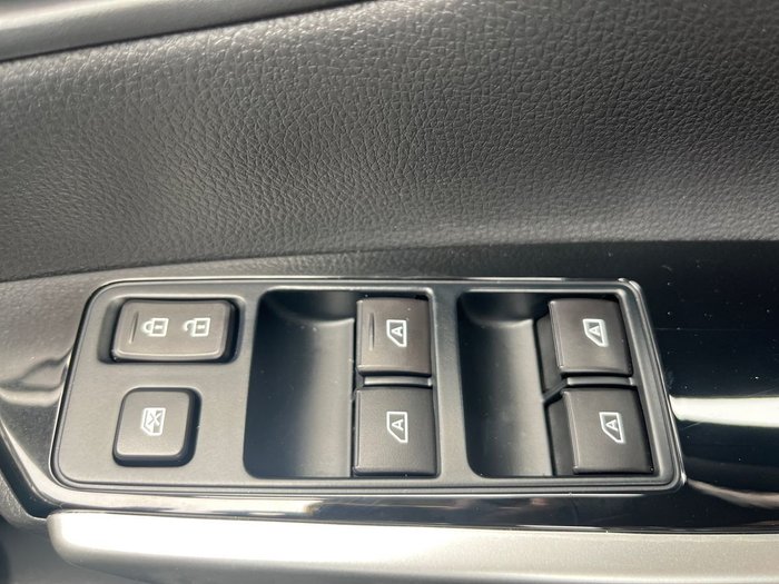 2024 Mitsubishi Pajero Sport