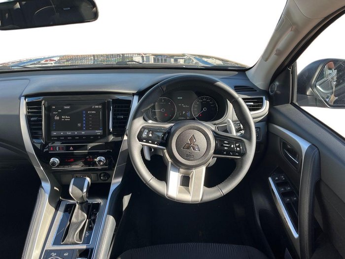 2024 Mitsubishi Pajero Sport