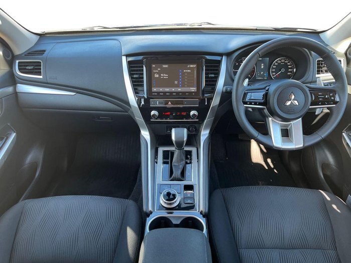 2024 Mitsubishi Pajero Sport