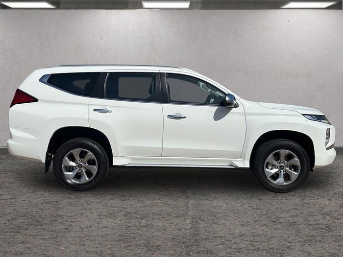 2024 Mitsubishi Pajero Sport