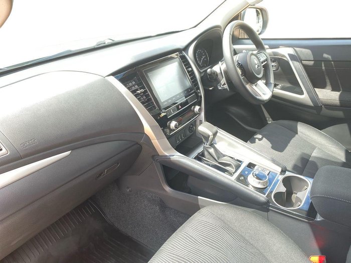 2024 Mitsubishi Pajero Sport