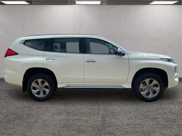 2024 Mitsubishi Pajero Sport