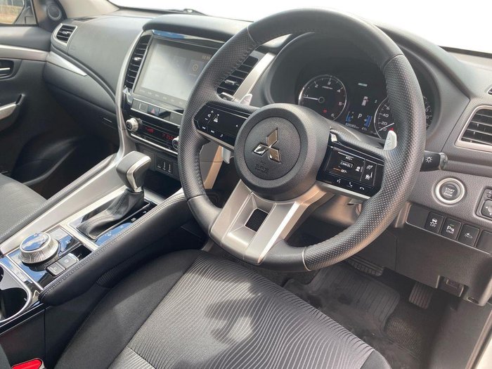 2024 Mitsubishi Pajero Sport