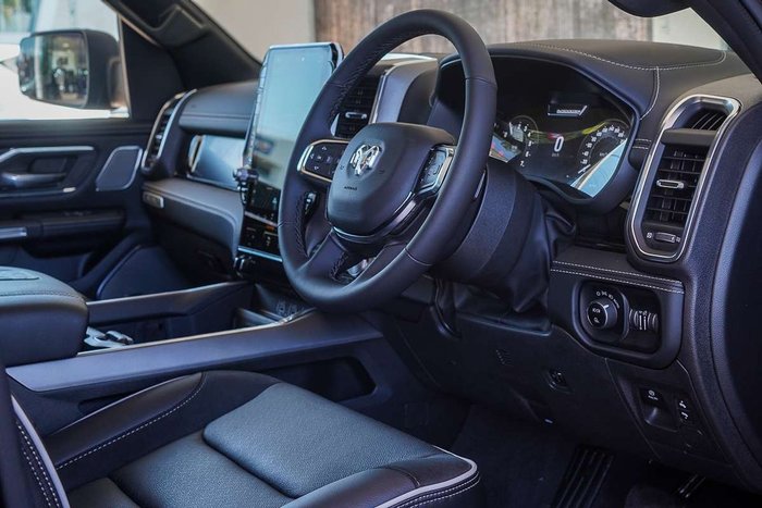 2025 RAM 1500 Laramie Sport Hurricane SO RamBox