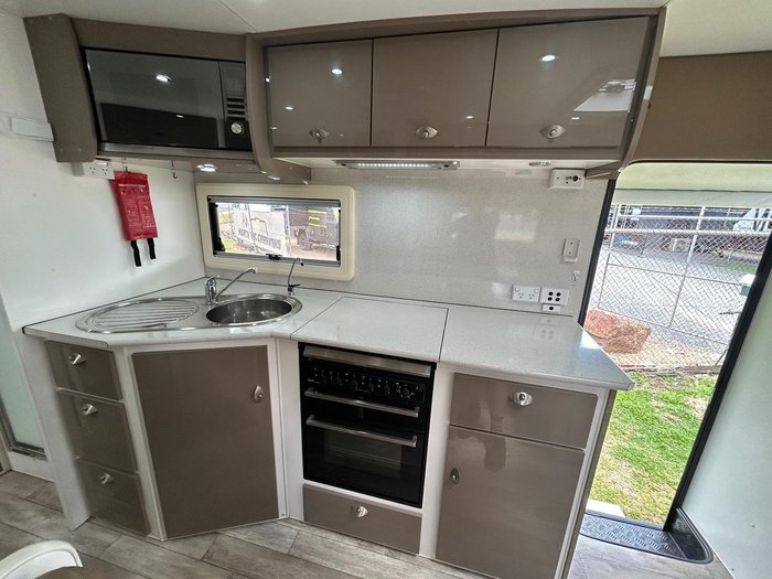 2017 Option RV Traction