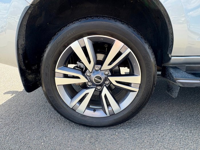 2024 Isuzu MU-X LS-T