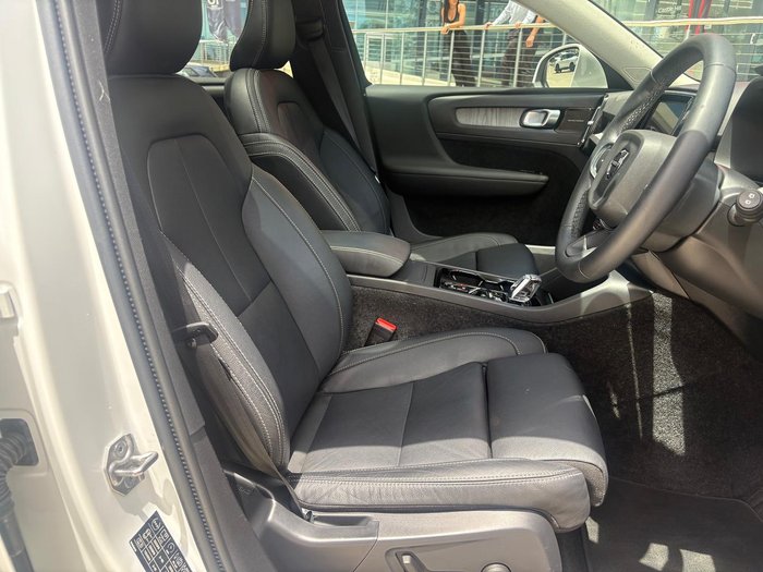 2021 Volvo XC40 T4 Inscription