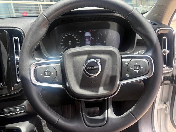 2021 Volvo XC40 T4 Inscription
