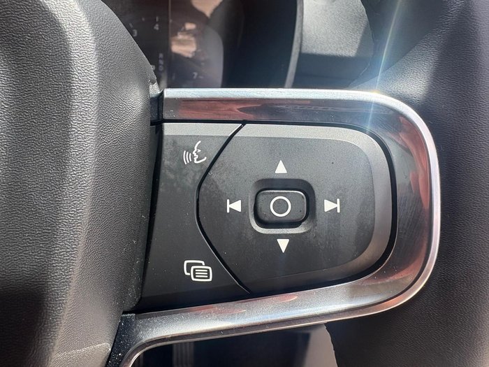 2021 Volvo XC40 T4 Inscription