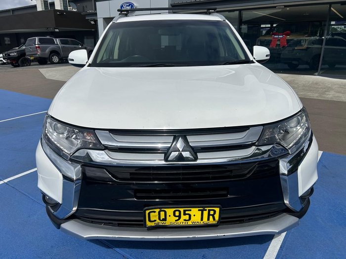 2016 Mitsubishi Outlander LS