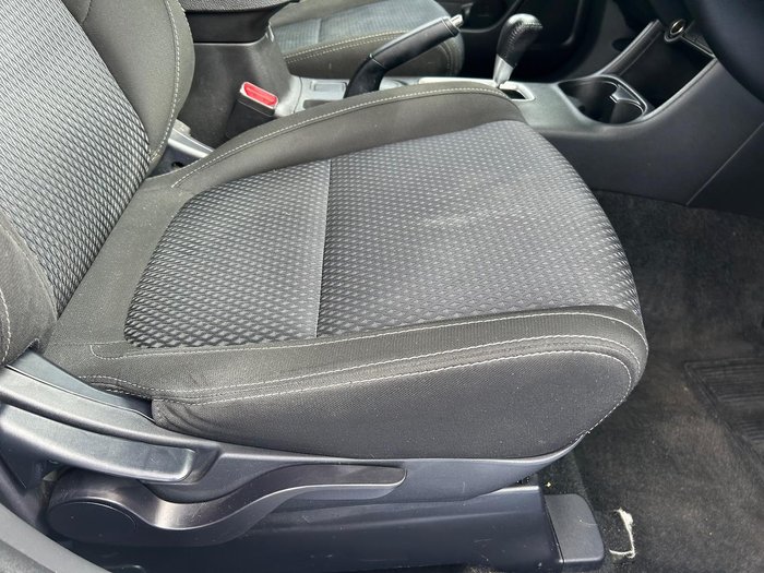 2016 Mitsubishi Outlander LS