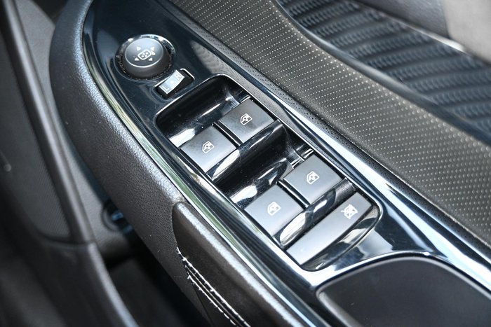 2015 Holden Commodore SS V Redline