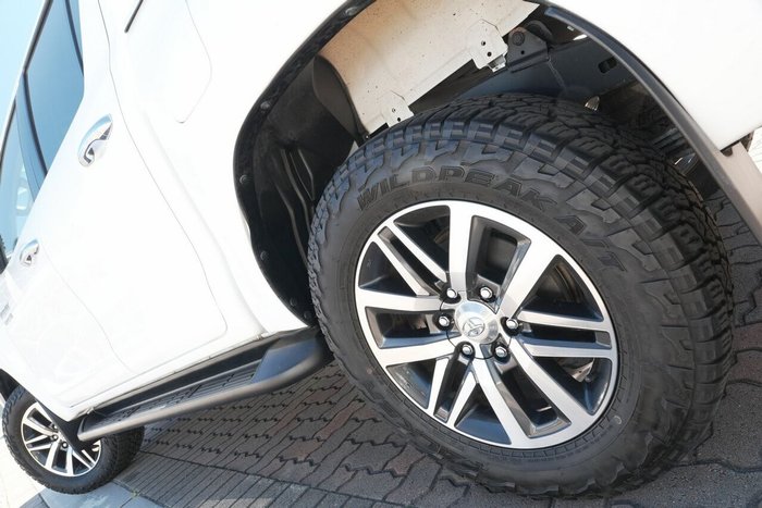 2018 Toyota Hilux SR5