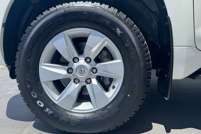 2023 Toyota Landcruiser Prado GXL