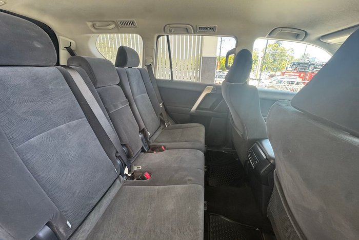 2023 Toyota Landcruiser Prado GXL