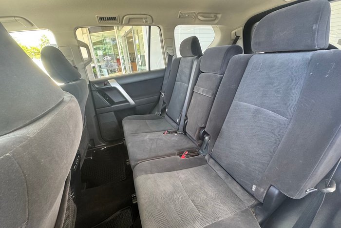 2023 Toyota Landcruiser Prado GXL